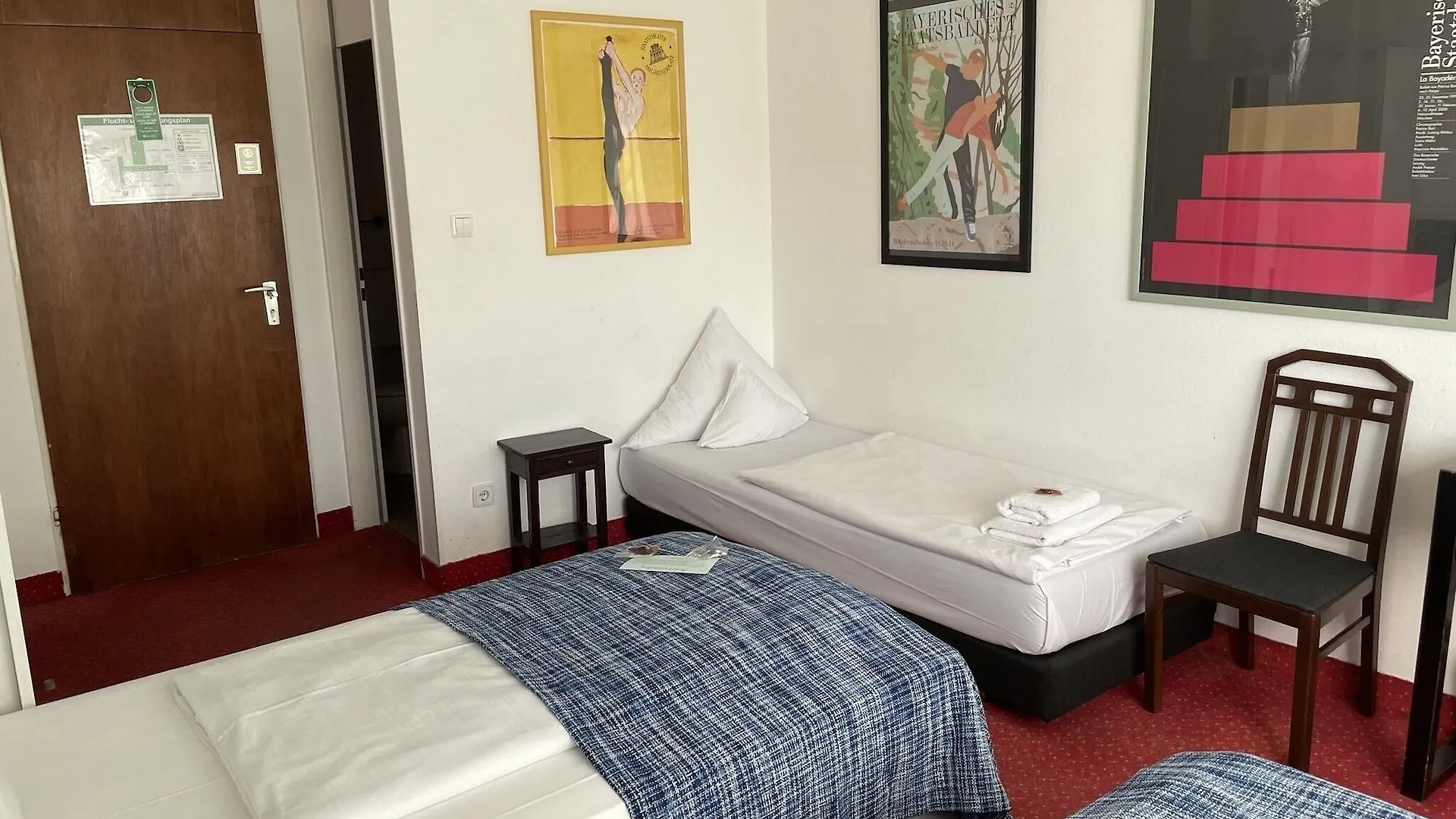 ***  Hotel Nymphenburg City - Muenchen Alemanha