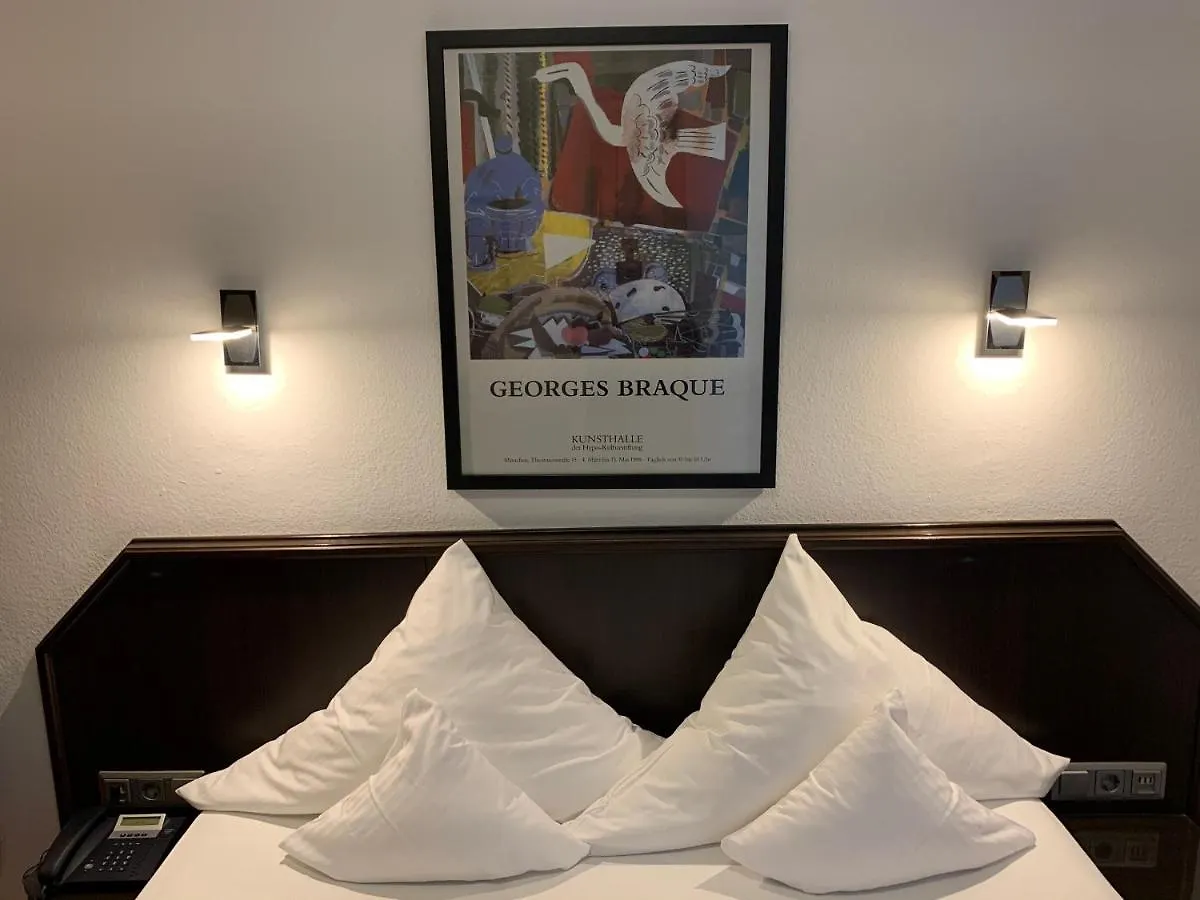 Hotel Nymphenburg City - Muenchen 3*, Monachium